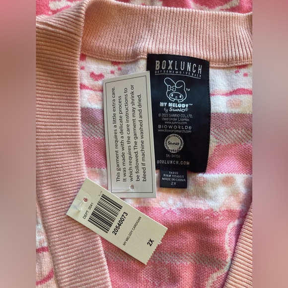 2X Sanrio My Melody Strawberry Patterned Cardigan - Picture 2 of 10